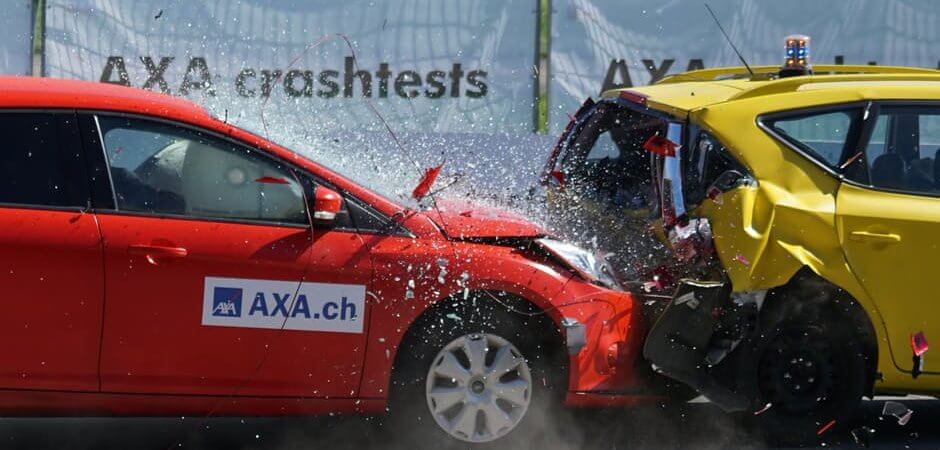 crash-test-collision-60-km-h-distraction-163016
